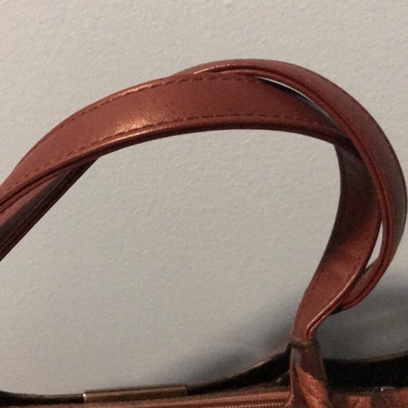 Embroidered leather tote - Picture 4 of 7